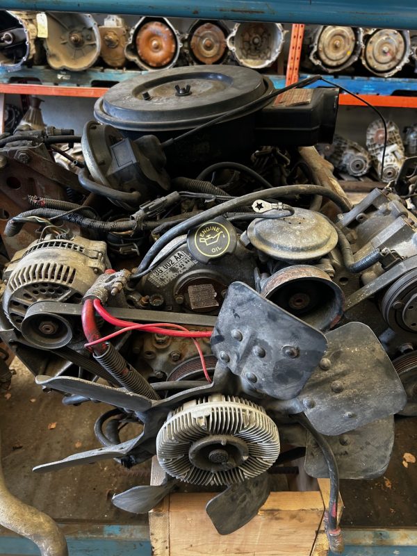 1992-F250-and-F350-diesel-engine